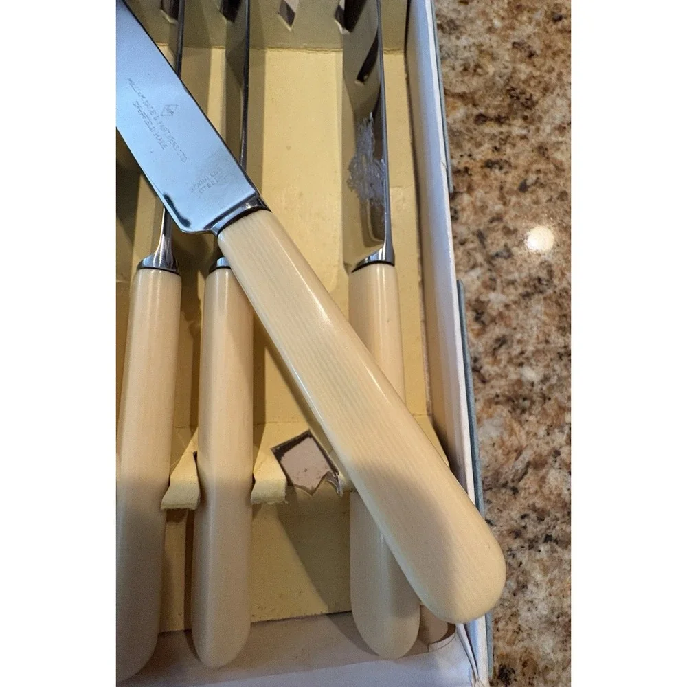 VTG Steak Knive Set 6 William Page Sheffield Bakelite Handles 8